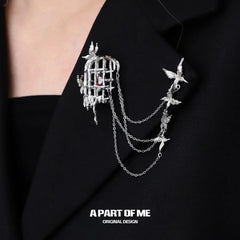 เข็มกลัด Butterfly Cage เคลือบแพลตตินัม 18K™