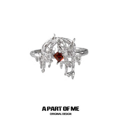 แหวนเปิดทรงเพทาย S925 เงินสเตอร์ลิงปรับขนาดได้ Butterfly Cage™