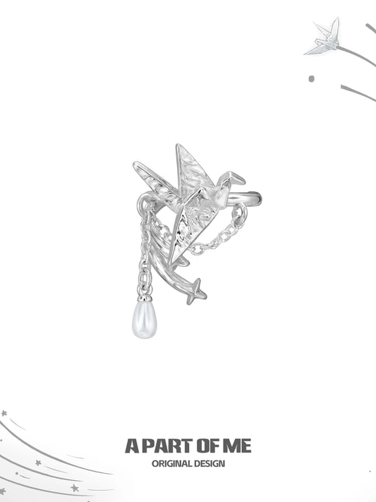 Corigami Era Platinum-plated Tassel Paper Crane Ear Cuffs™