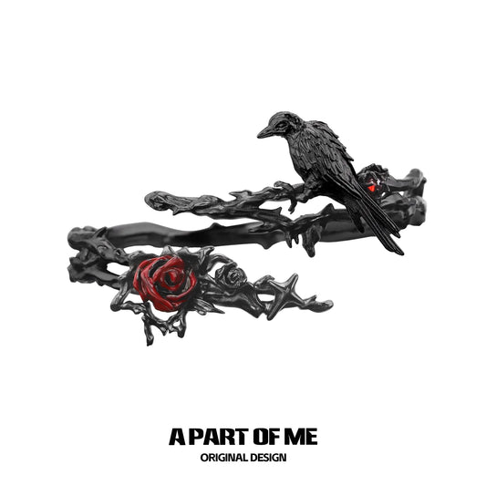 แหวนคริสตัลสีแดงกุหลาบชุบแพลตตินัม 18K ของ Dark Crows™