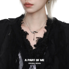 Divine Plume 18K Platinum Plated Feather Wing Pendant Choker Necklace™