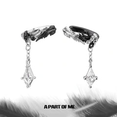 Divine Plume Dove&Crow 18K Platinum Plated Zircon Earclips™