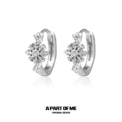 Hello Winter 925 Sterling Silver Snowflake Earrings™