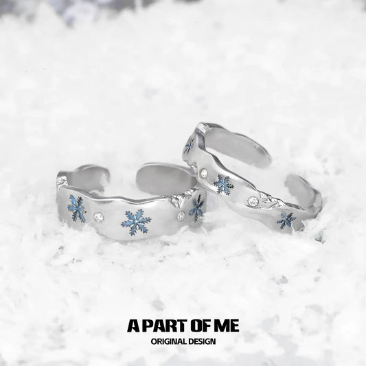 Hello Winter 925 Sterling Silver Textured Snowflake Adjustable Open Ring™