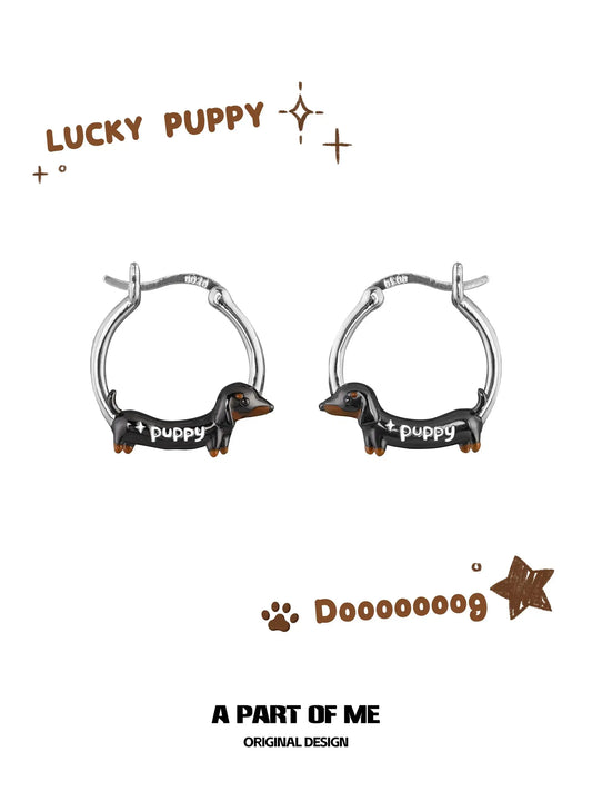 ต่างหูสุนัขไส้กรอกชุบแพลตตินัม 18K Lucky Puppy™