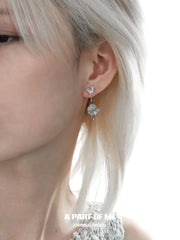 ต่างหูสตั๊ดรูปผีเสื้อเคลือบแพลตตินัม 18K Mint Lagoon™