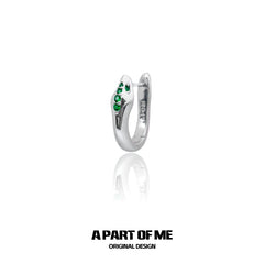 ต่างหูรูปงูจิ๋วเงินสเตอร์ลิง S925 จากบ้านสลิธีริน™