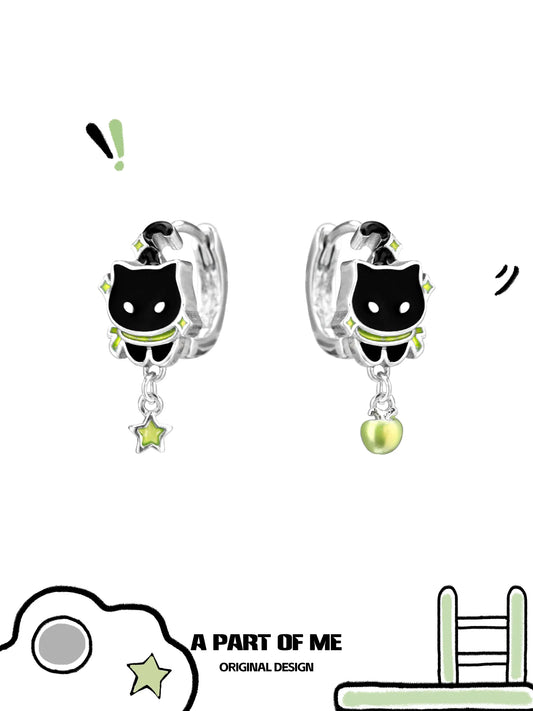 Summer Fruity 18K Platinum Plated Black Kitten & Green Apple Earrings™