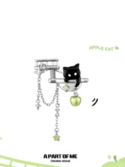 Summer Fruity Black Cat Green Apple Brooch™