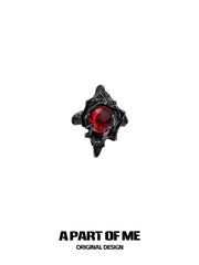 แหวนเปิดเล็บแบบสวมหัวลายเกราะสไตล์ดาร์ก Aesthetic ชุบทองคำดำ 18K ของ Dark Crows™