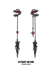 Dark Crows Red Moissanite 18K Black Gold Plated Dark Aesthetic Earclips Ear Clips™