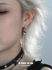 Dark Crows 18K Platinum Plating Captive Raven Earrings™