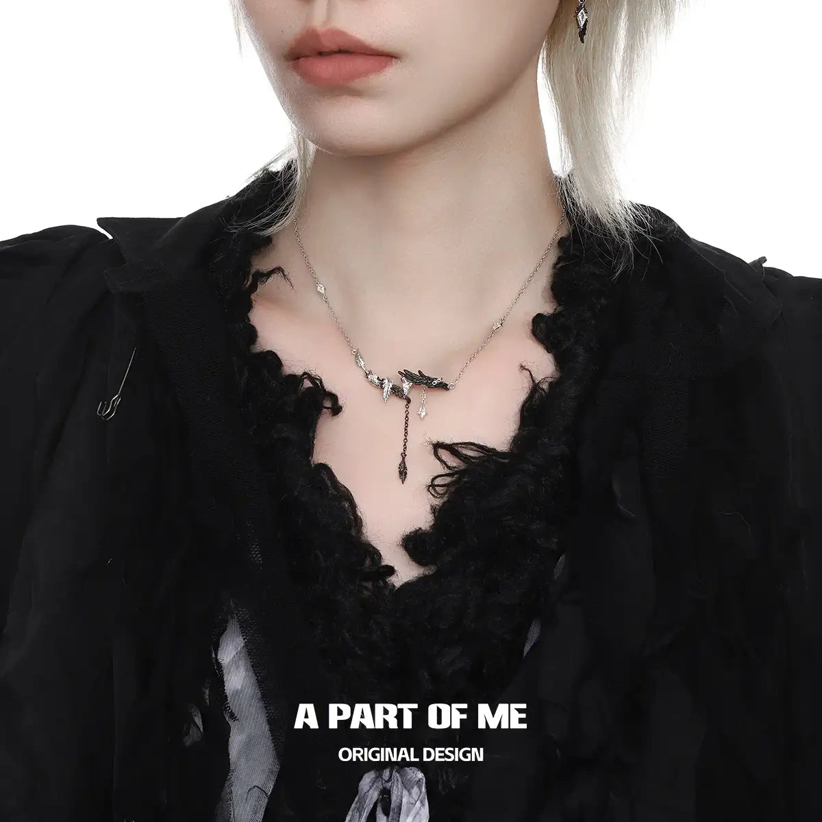 Divine Plume 18K Platinum Plated Feather Wing Pendant Choker Necklace™