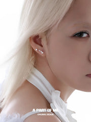 Divine Plume 925 Platinum Plating Tiny Star Stud Earrings™