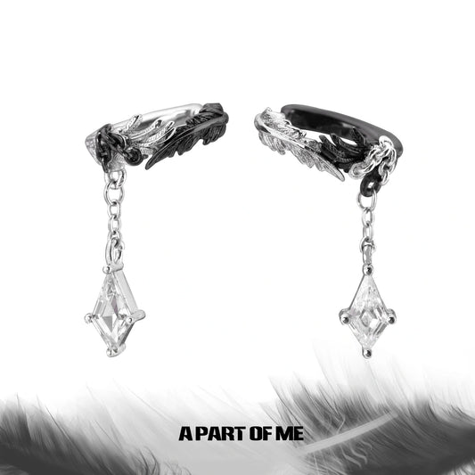 Divine Plume Dove＆Crow 18K Platinum Plated Zircon Earclips™
