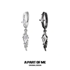 Divine Plume Dove＆Crow 18K Platinum Plated Zircon Earrings™