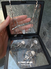 Floating Jellyfish 18K Platinum Plated Necklace™