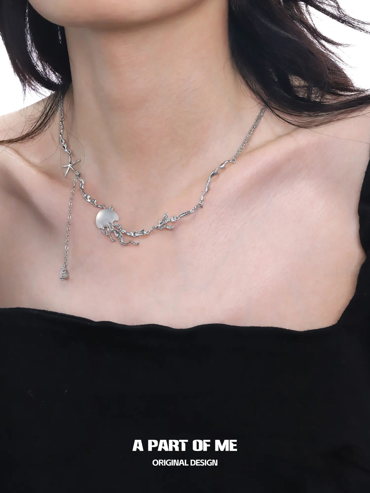 Floating Jellyfish 18K Platinum Plated Necklace™