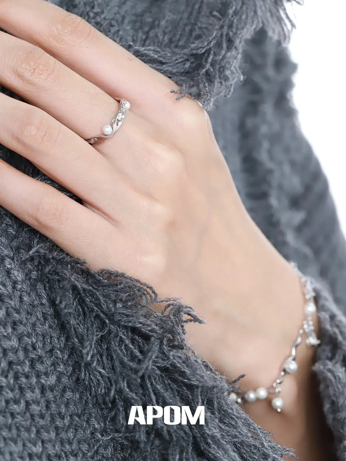 Forever Elegant 925 Sterling Silver Pearl Irregular Shaped Open Ring™