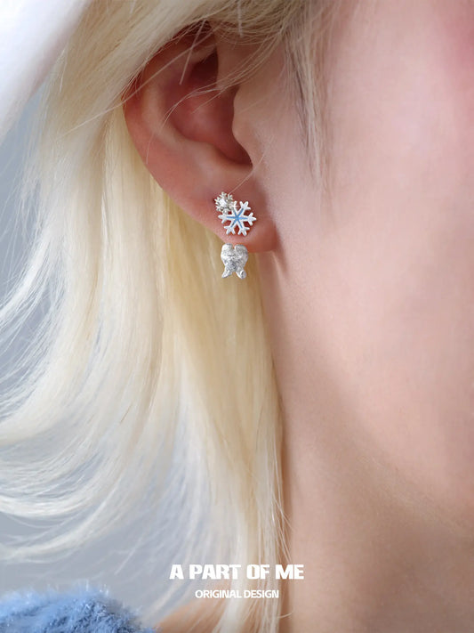 Hello Winter 925 Sterling Silver Snowflake Rabbit Asymmetrical Stud Earrings™