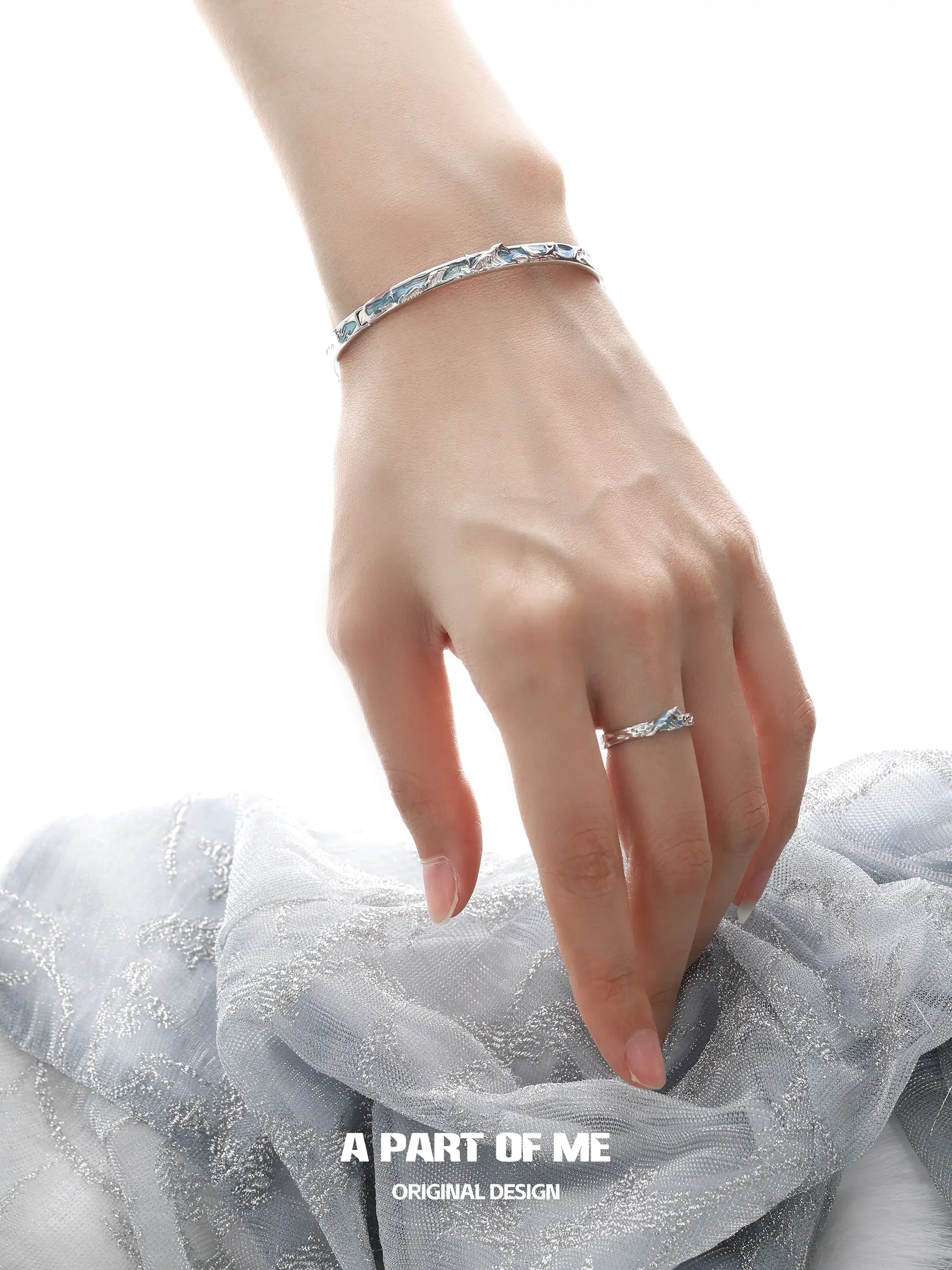 Ice Field Wave Resin 18K Platinum Plated Adjustable Open Bangle Bracelet™
