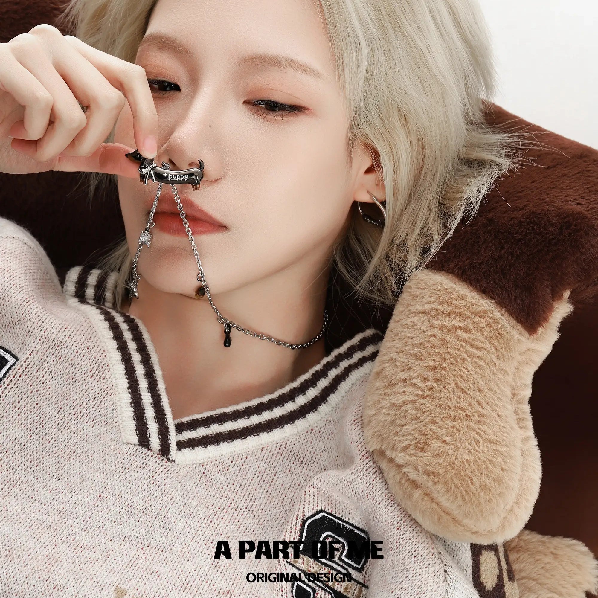 Lucky Puppy 18K Platinum Plated Sausage Dog Choker Necklace™