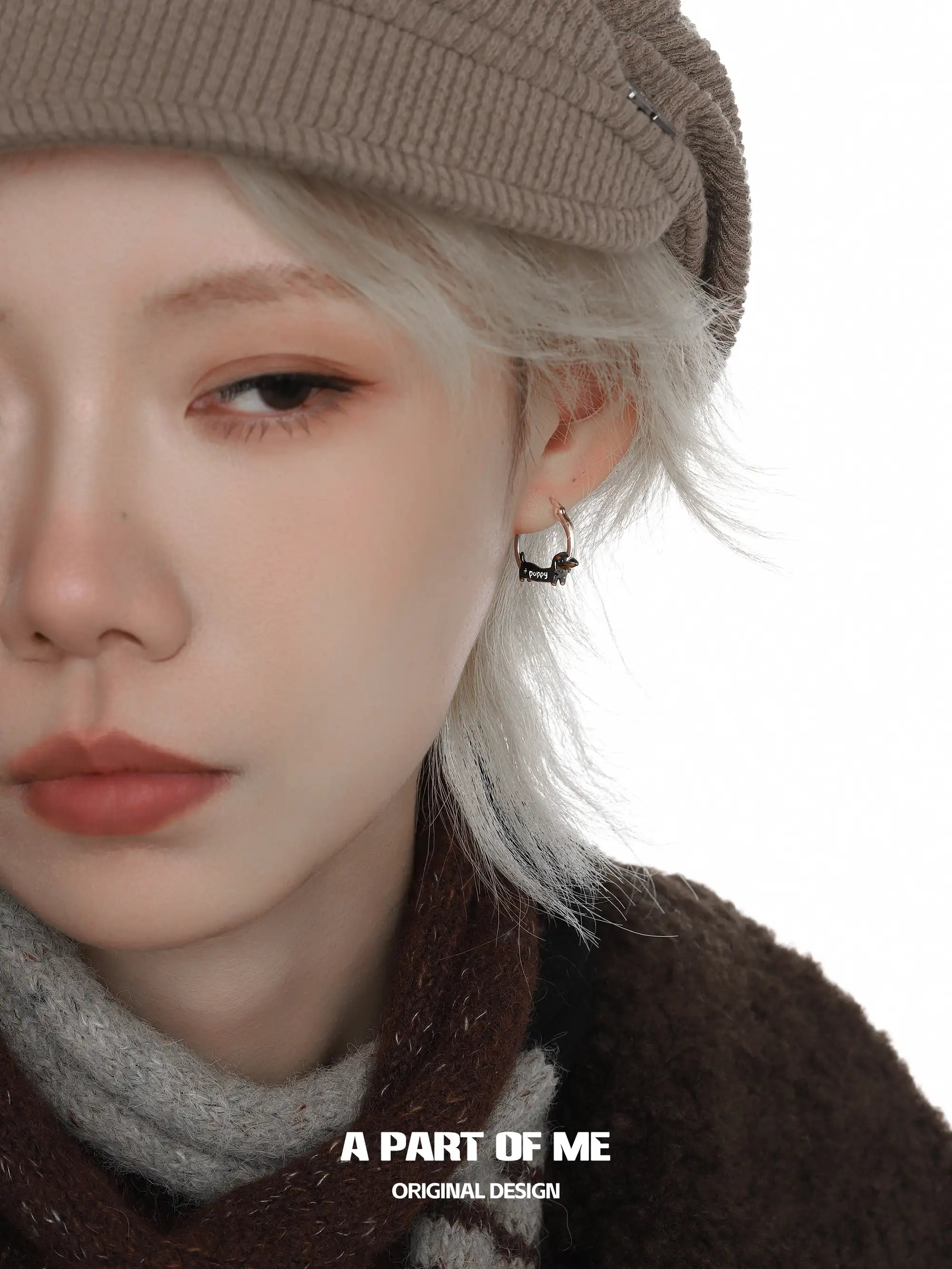 Lucky Puppy 18K Platinum Plated Sausage Dog Earrings™