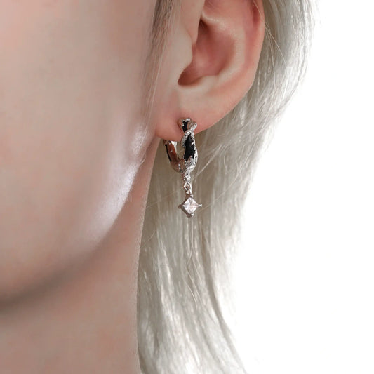 Snake's Grasp Zircon 18K Platinum Plated Leather Zircon Pendant Earrings™