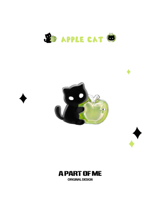 Summer Fruity 18K Platinum Plated Black Kitten ＆ Green Apple Stud Earrings™