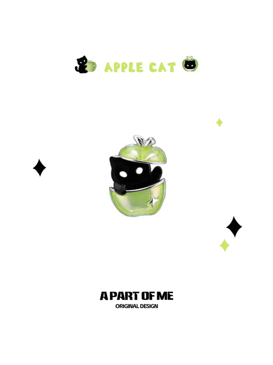 Summer Fruity 18K Platinum Plated Black Kitten ＆ Green Apple Stud Earrings™