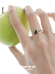แหวนเงินสเตอร์ลิง 925 ลายลูกแมวดำและแอปเปิ้ลเขียว Summer Fruity™