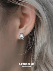 ต่างหูสตั๊ดเปลือกหอยสีขาวธรรมชาติ S925 เงินสเตอร์ลิง Whiterfly™